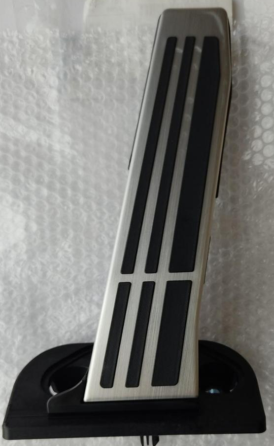 新品 純正品 TOYOTA トヨタ アクセルペダル レクサス ES Fスポーツ LEXUS ES F sports拍卖