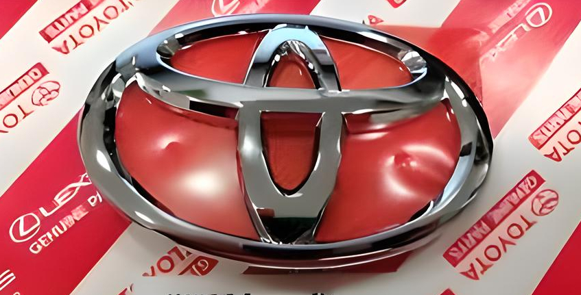 新品 純正品 TOYOTA トヨタ ラジエータグリルエンブレム フロント 86 ZN6 GRMN GRMN86拍卖