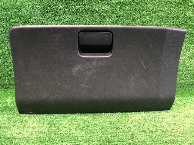 ★デリカD5 DBA-CV5W グローブBOX G パワーパッケージ 4WD 8人 8006A453★拍卖