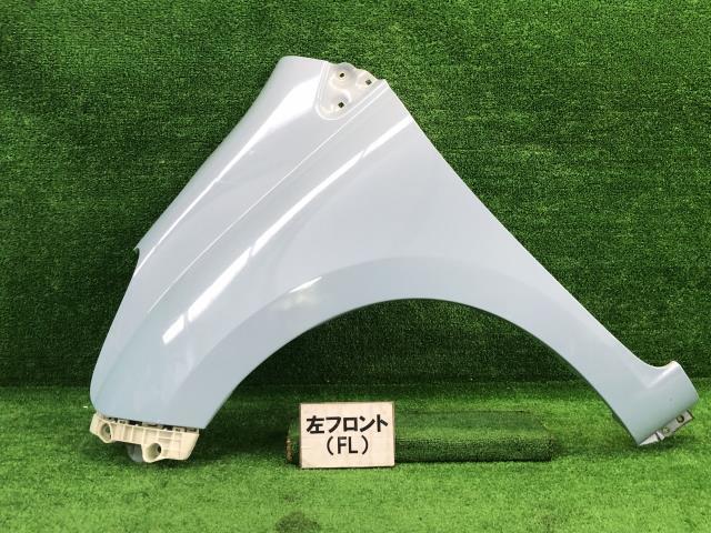 ★キャロル DBA-HB25S 左フロントフェンダー 個人様宅配送不可 XS 1A11-52-211★拍卖