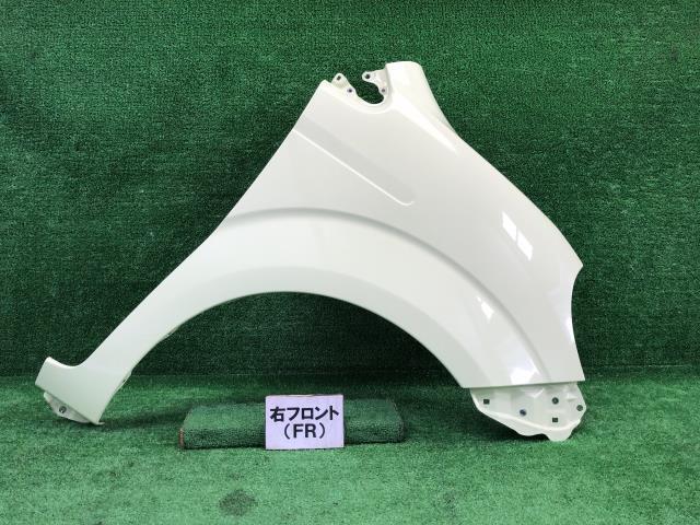 ★ポルテ DBA-NCP141 右フロントフェンダー 個人様宅配送不可 G 53811-52430★拍卖