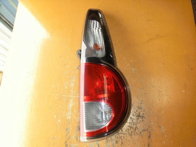 モコ 右 テールランプ 平成23年 DBA-MG33S 220-59233 ライト 割れ欠け無 X 20.8万km 即決あり拍卖