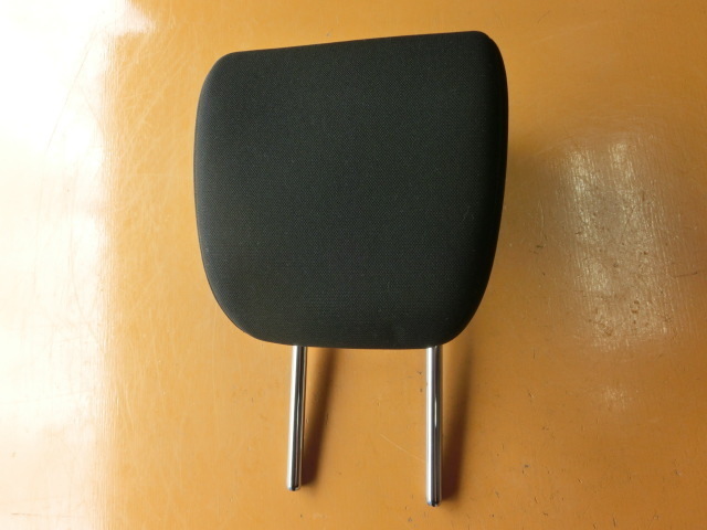 スイフト ヘッドレスト 1個 平成29年 DBA-ZC83S リア XG 3.1万km 拍卖