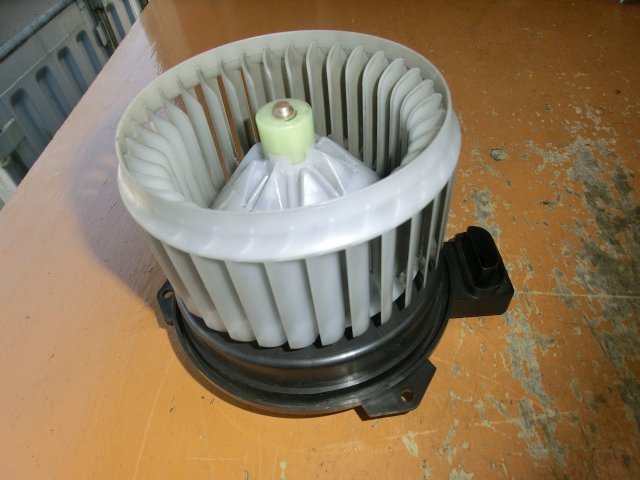 モコ ブロア モーター 平成23年 DBA-MG33S ヒーター ファン X 20.8万km 即決あり拍卖