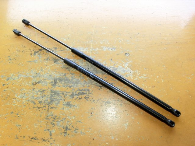 モコ ダンパー 左右 平成23年 DBA-MG33S バックドア X 20.8万km 即決あり拍卖