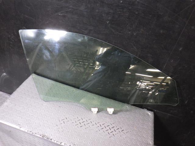 CX-5 LDA-KE2AW 右 フロント ドア ガラス KD53-58-510B拍卖