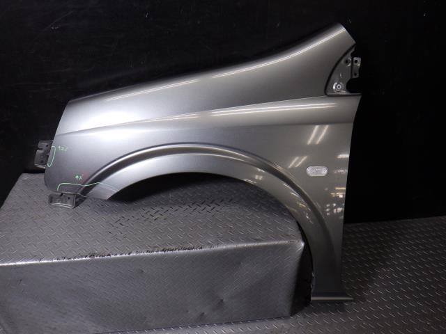 ラフェスタ B30 左 フロント フェンダー パネル 63101-EN033 K21拍卖