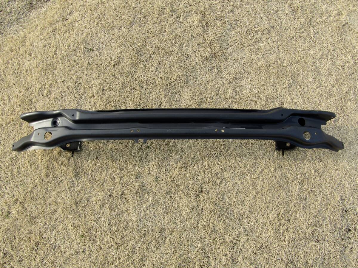 BMW G20 3シリーズ 純正 リアバンパー ホースメント リアホースメント ■■ 12031204拍卖