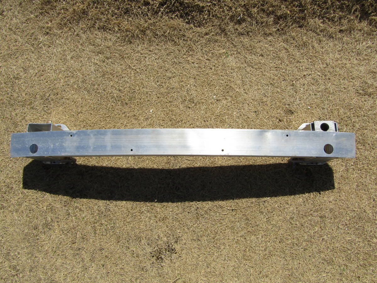 BMW F07 5シリーズ 純正 リアバンパー ホースメント リアホースメント 51127201232 ■■ 12031302拍卖