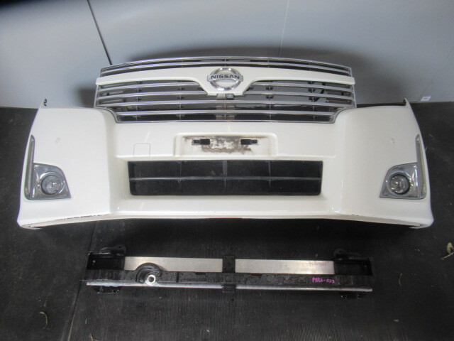 ★⑲R6 63535 PE52 エルグランド 純正フロントバンパー ハイウェイスター 62022-1JB0H 修理やストック等に拍卖