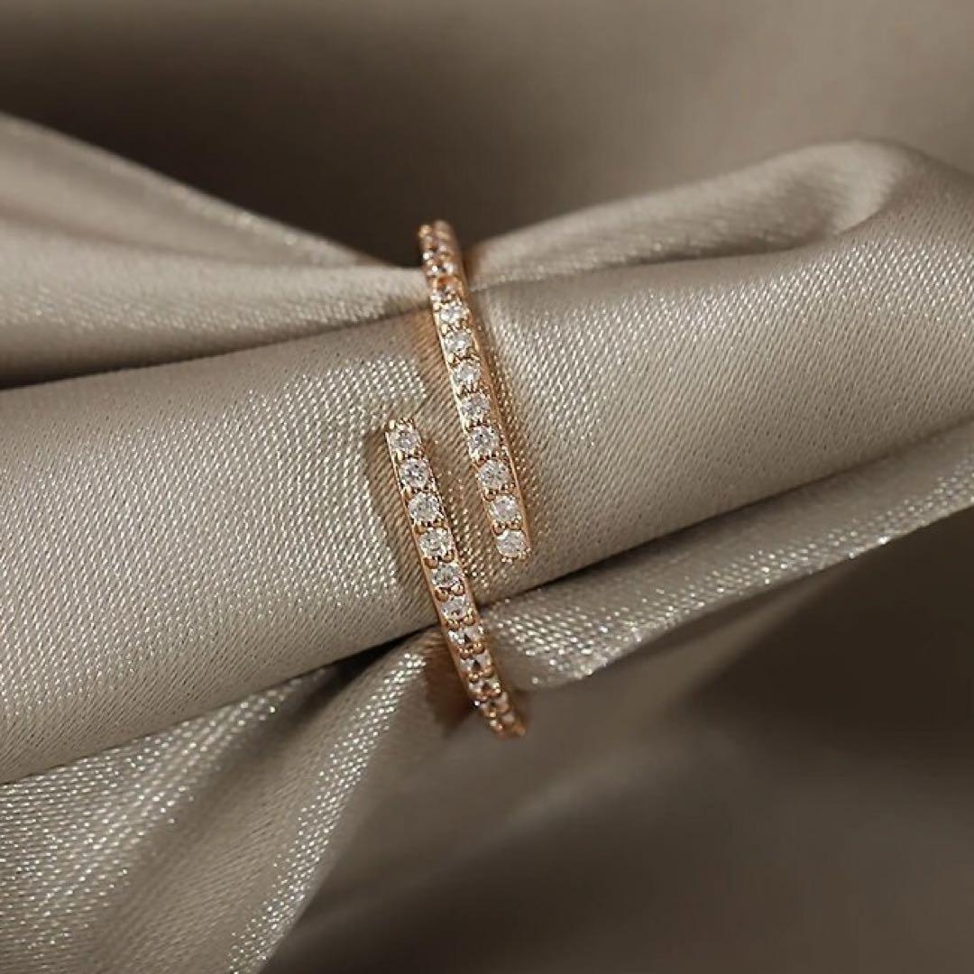 シンプルラインリング 指輪 ピンクゴールド×ジルコニア レディース ラインストーン フリーサイズ 人気 オープンリング 新品拍卖