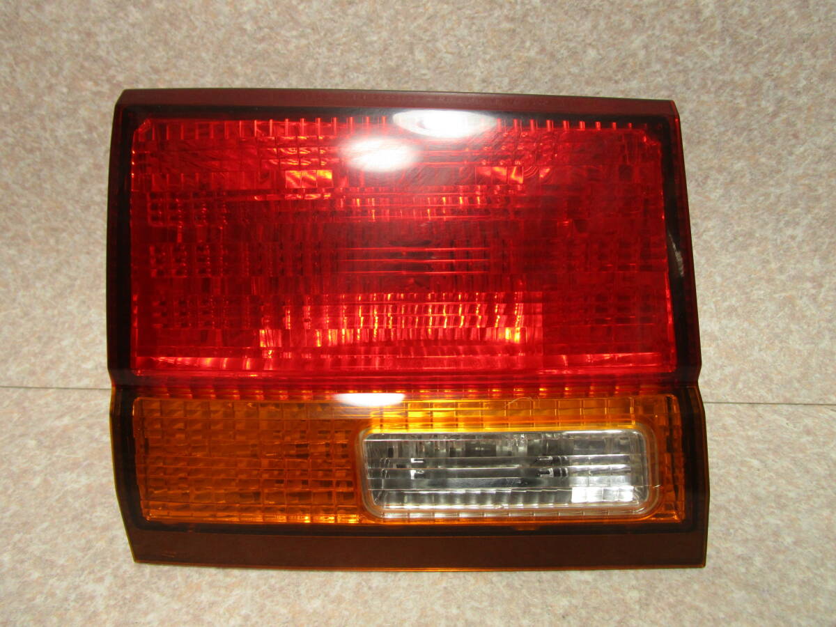 エルグランド ALE50 テールランプ 左 内側 ICHIKOH 4791B フィニッシャー ◎薄キズ多々拍卖