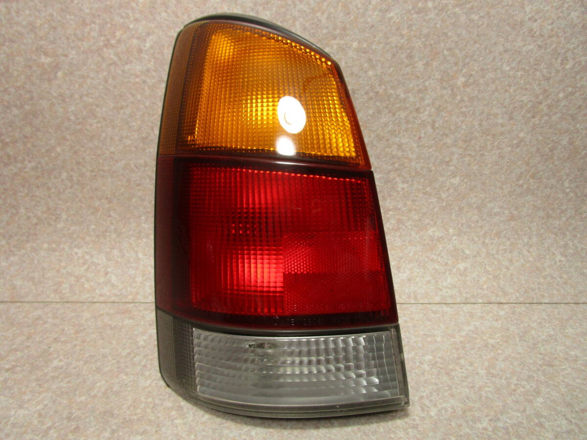 プレオ RA1/RA2 テールランプ 左 OEW 26051拍卖