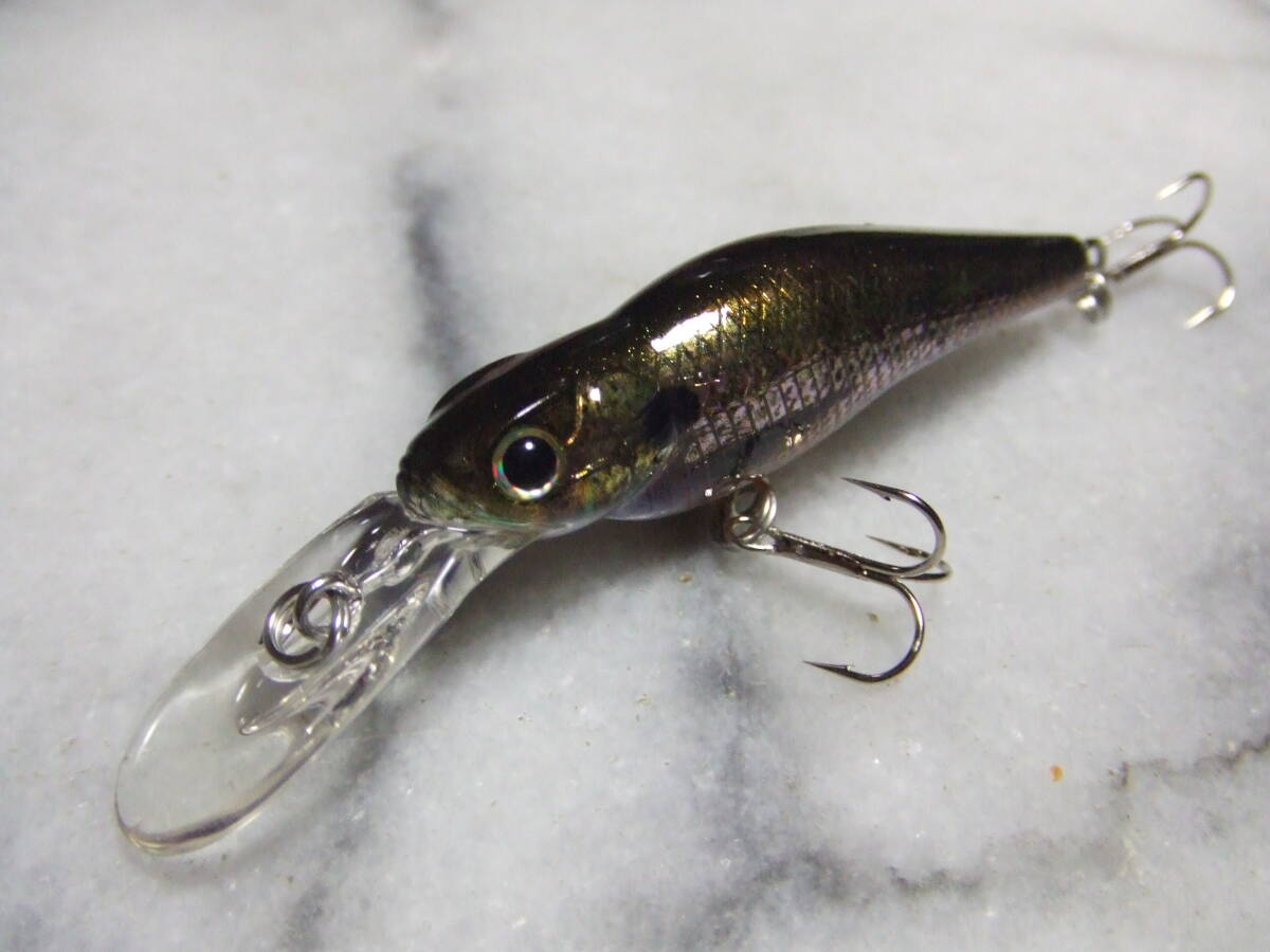 未使用 エバーグリーン スピンムーブシャッド リアルカラー拍卖