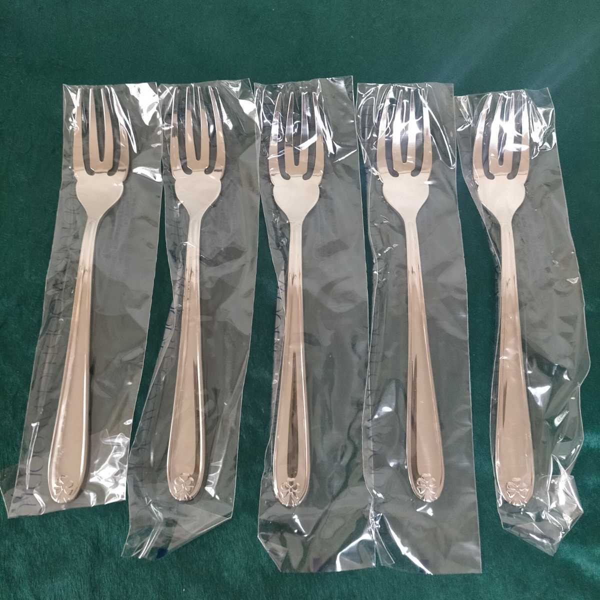 未使用保管品  ラッキーウッド 18-10ステンレス フィッシュフォ―ク   5本セット  拍卖
