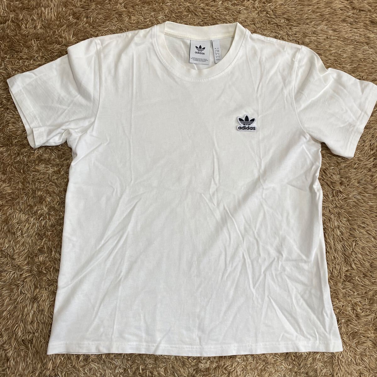 t44 adidas 半袖tシャツ サイズL表記 中国製拍卖