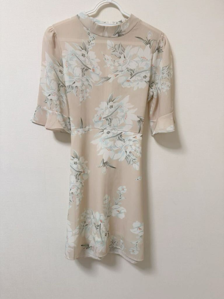 ベージュ 花柄 ミニワンピース チュニック S 百合柄拍卖