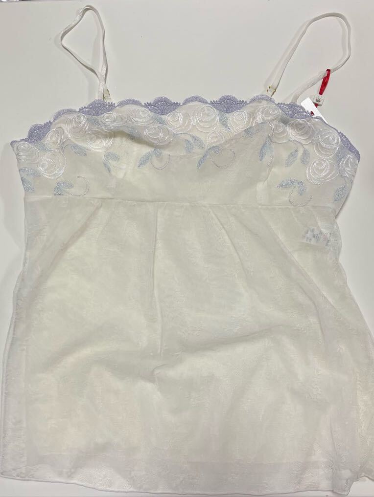 タグ付き 未使用 Triumph トリンプ プレミアム ゴールドレーベル ホワイト レースキャミソール サイズ90拍卖