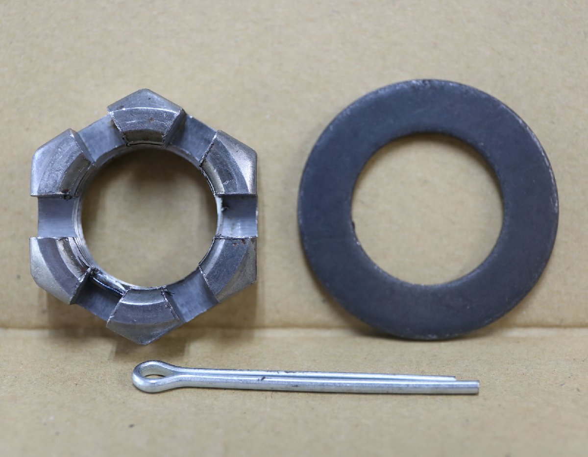 1”-14 インチ汎用 キャッスルナット、スピンドルナット&プレーンワッシャ&ピン 1インチピッチ14拍卖