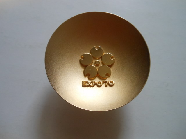 ☆日本万国博覧会記念 EXPO'70 金杯 大阪万博記念 美品☆拍卖