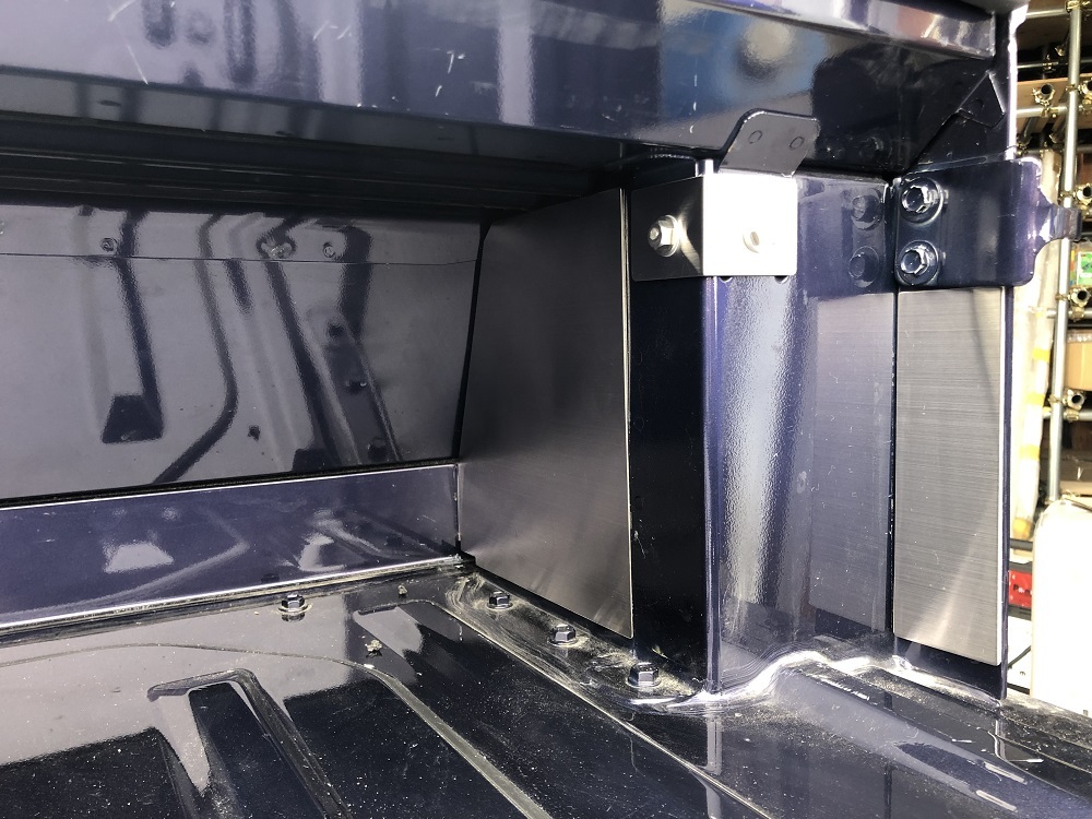 S500/S510ハイゼットジャンボ キャビンバックパネル カバー下追加パーツ(ステンレス)拍卖