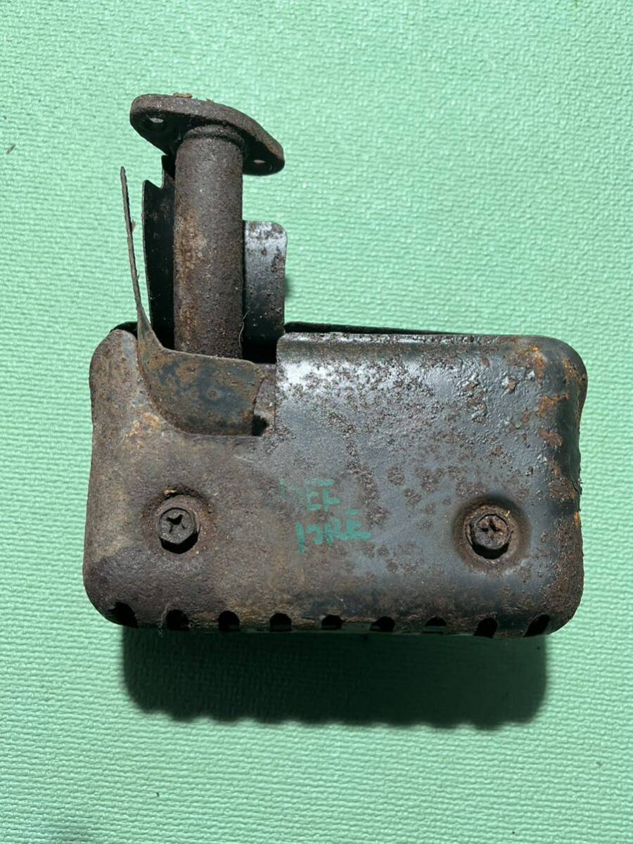 送料520円 ガソリンエンジン発電機 ポンプ 動噴 管理機 部品パーツ シバウラ GEF10RE マフラー拍卖