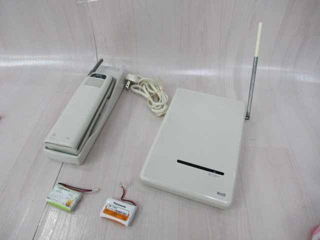 ▲ΩZI2 15725※保証有 208M1形ボタン電話装置 W90M型 WQTW90MS ホームテレホン用コードレス電話機 電池2個付拍卖
