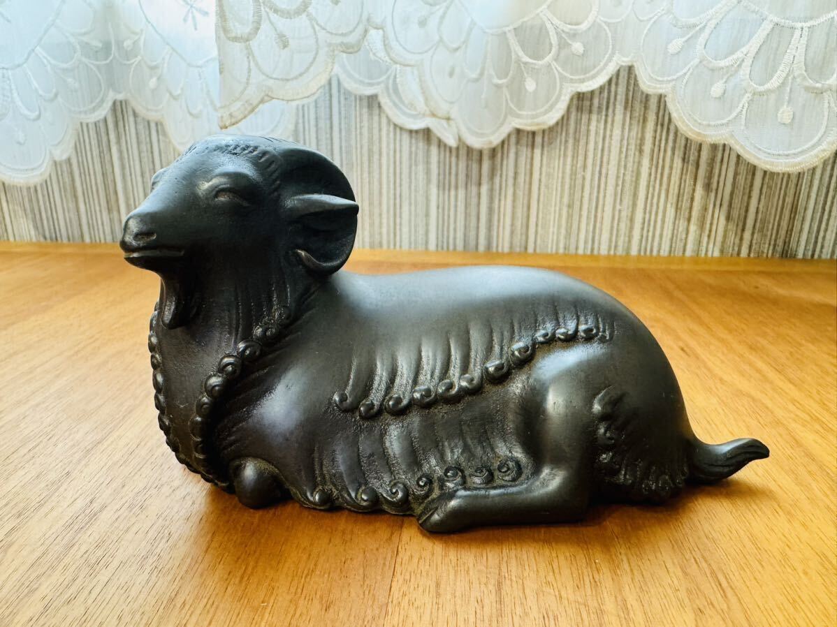 人間国宝 彫刻家 香取正彦 羊 置物 鋳銅 オブジェ 拍卖