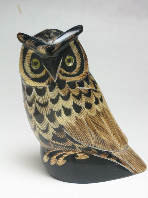 ◎●ふくろう  水牛の角(つの)製  置物    NO.外-7 フクロウ拍卖