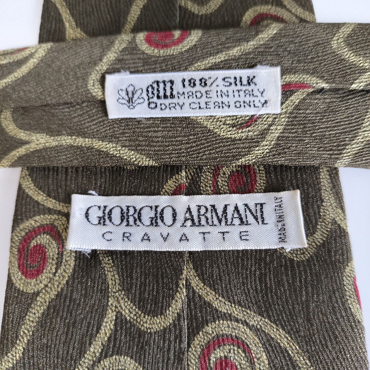 GIORGIO ARMANI(ジョルジオアルマーニ)茶丸模様ネクタイ拍卖