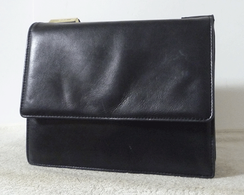 コムサデモード COMME CA DU MODE レザー ブラック 黒 肩掛けショルダーバッグ レディース拍卖