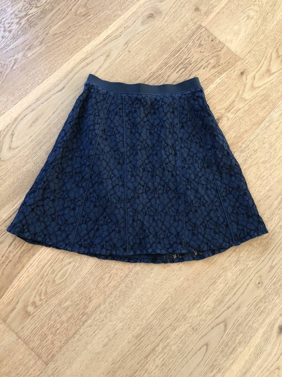 MARC BY MARC JACOBS 紺色レースミニスカート拍卖