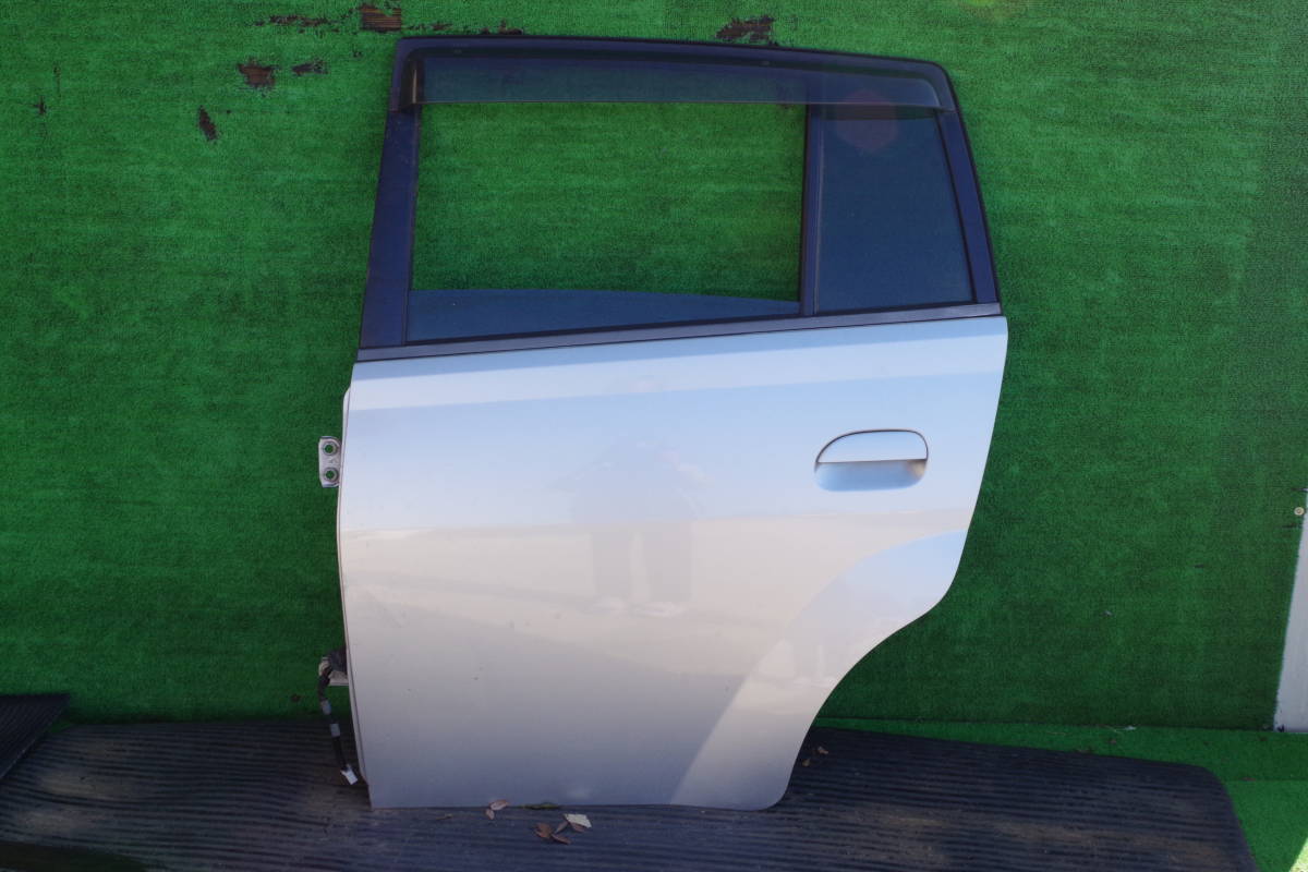 ダイハツ ミラアヴィ L250S リアドア 左拍卖