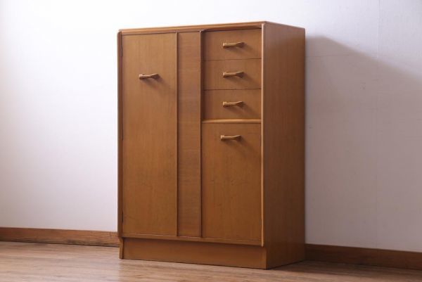 R-035085 北欧ビンテージ G-PLAN(ジープラン) Brandon(ブランドン) オーク材 ハンガー掛け付き オーク材製のスモールワードローブ拍卖