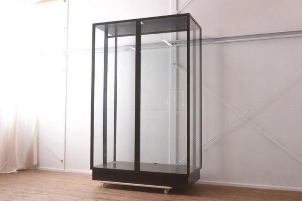 R-042163 中古 吊りタイプ シンプルでクラシカルなガラスケース(ショーケース、陳列棚)(R-042163)拍卖