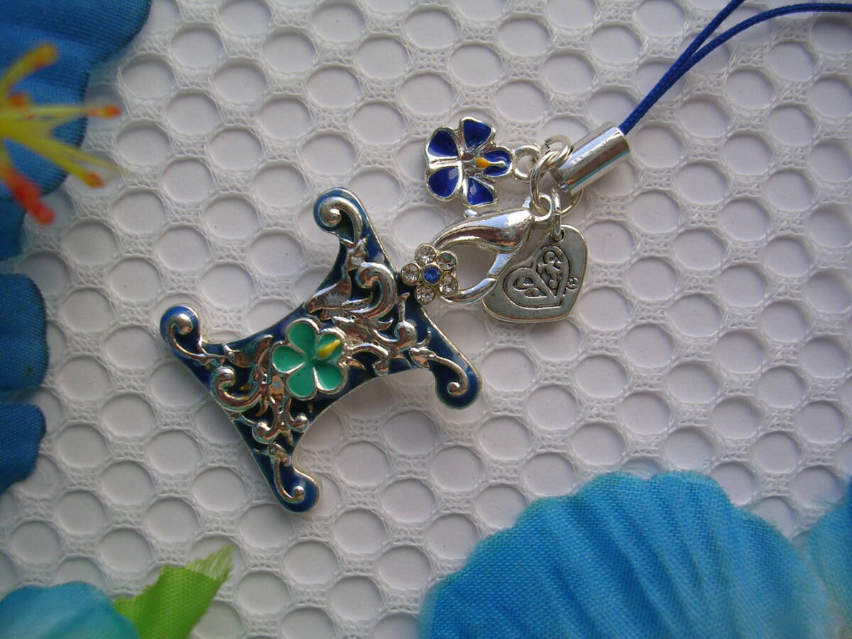 ●★ハワイ最新入荷!★ハワイアンアクセサリー★懐かしい希少オールドデザイン★イニシャルストラップ★I★マリンブルー拍卖