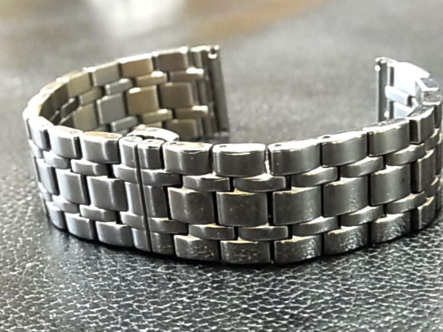 デッドストック 5連無垢 内駒細幅 P式観音開きバックル 20mm 405RAIL2010拍卖