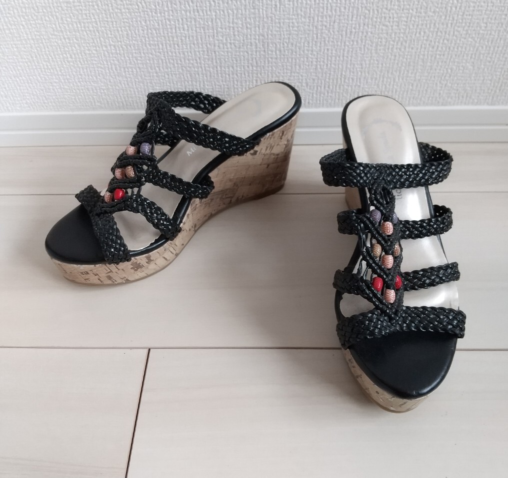 ◯(442)Michaela La Spada ブラック ウエッジソール サンダル(Mサイズ)拍卖