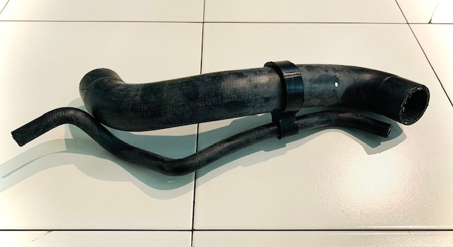 ベンツ トランスポーター T1N 211CDI 311CDI 313CDI 316CDI 416CDI 616CDI ラジエター アッパー ホース W903/904/905スプリンター ベントラ拍卖