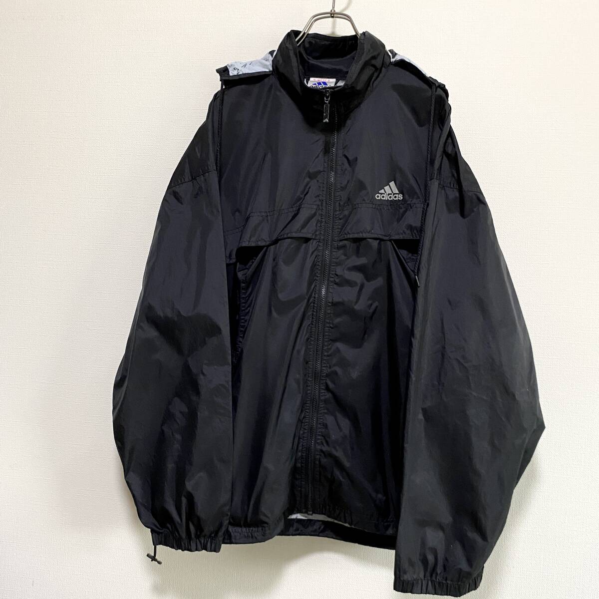 アメリカ古着 adidas アディダス ナイロンジャケット マウンテンパーカー パフォーマンスロゴ 【M79】拍卖