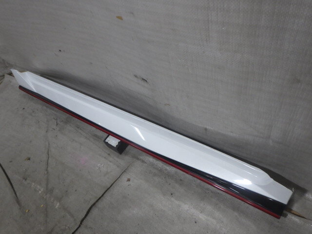 FE13 オーラ ニスモ サイドステップ左側 エアロ 左 サイドシル 76852-6XS0H拍卖