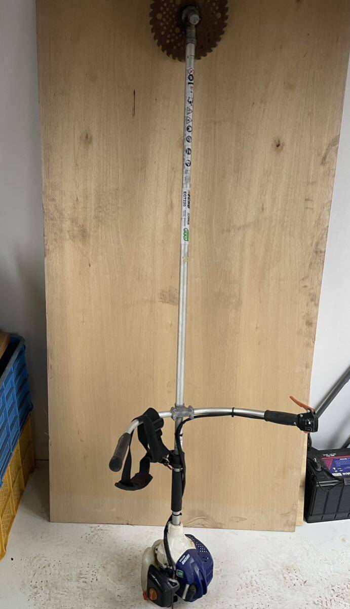 刈払機 草刈り機 草刈機 エンジン刈払機 エコー ECHO EGT220 エンジン動作 動作品 手渡し 着払い拍卖