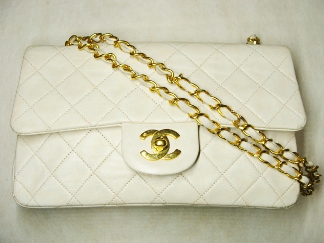 CHANEL シャネル ◇ レザー 革 マトラッセ W ダブル フラップ ゴールド チェーン CC ターンロック ショルダー ハンド バッグ 鞄 ホワイト拍卖