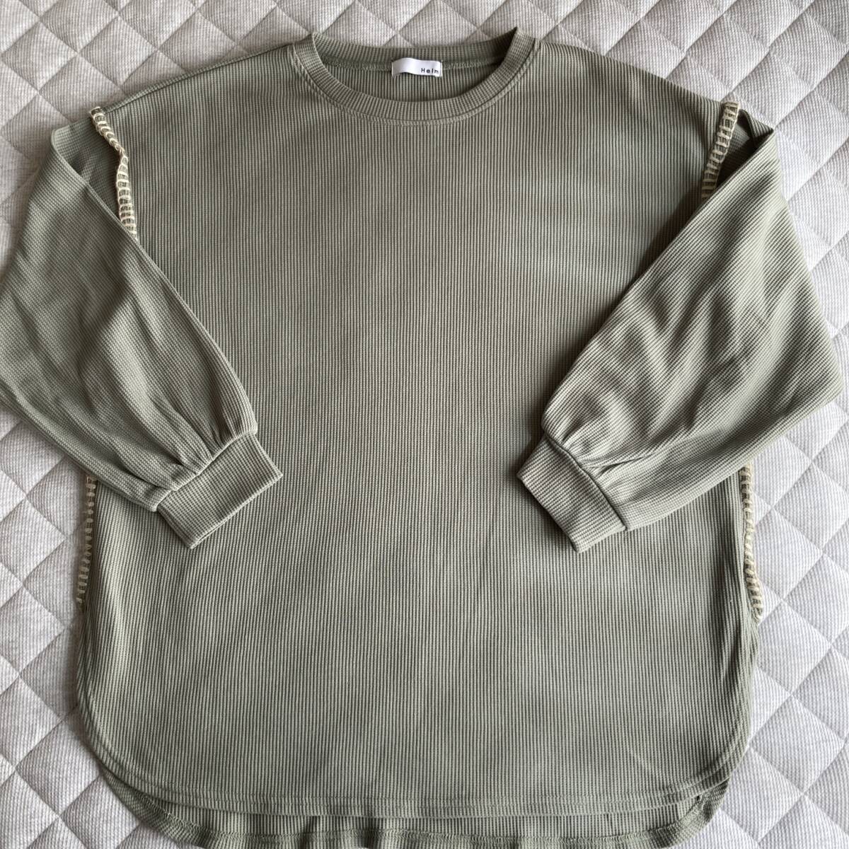 しまむら ワッフルハンド ステッチ使いプルオーバー helm フラッシュブルー カーキ sizeM 美品 O014拍卖