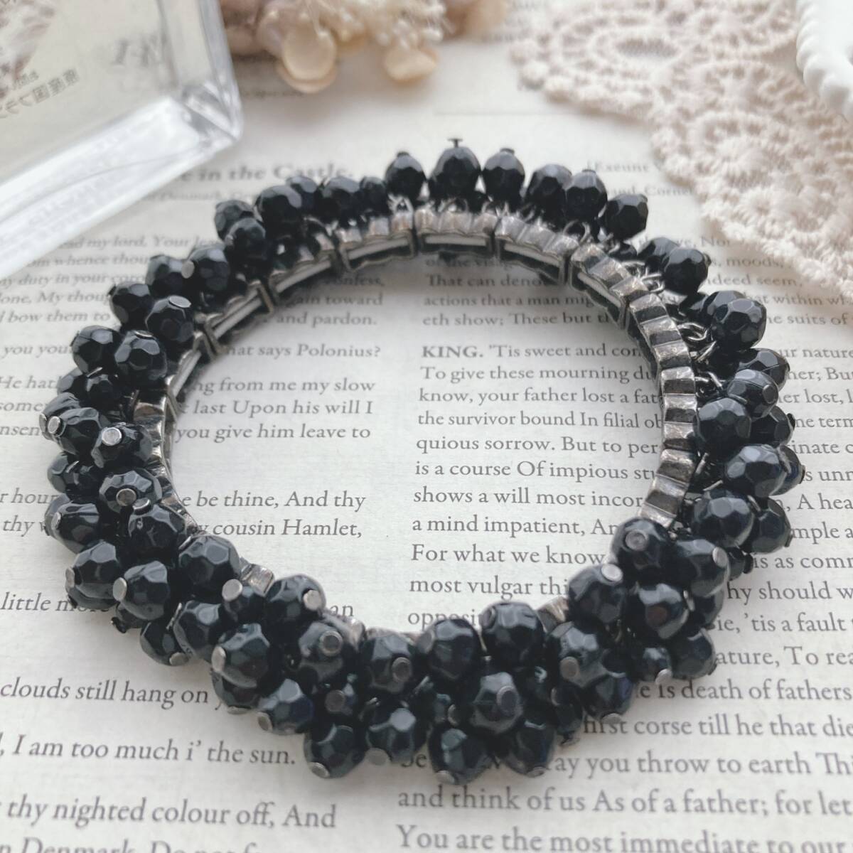 天然石ブレスレット ブラック 黒 ブラック ジャラジャラ 伸縮 ゴムブレスレット☆Vintage jewelry accessories k0252拍卖