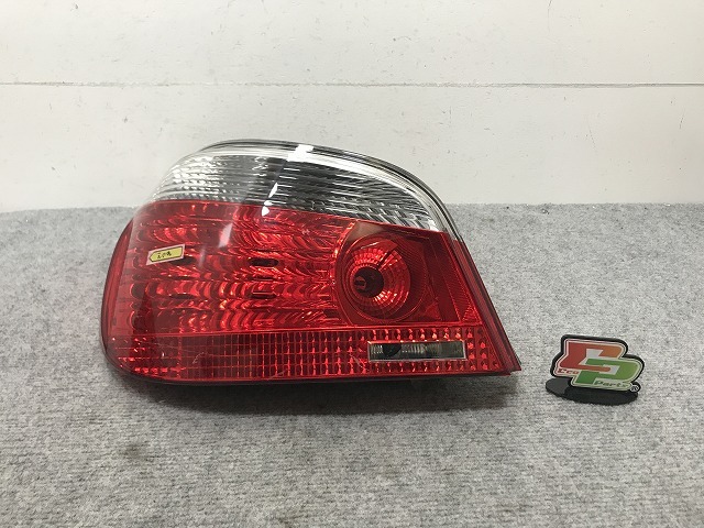 5シリーズ E60 純正 前期 左 テールランプ/ライト/レンズ ハロゲン 7 165 737/7165737 BMW(135472)拍卖
