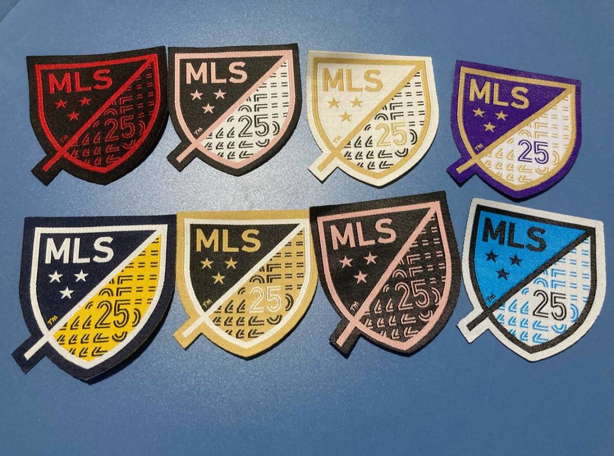 ~小物~ 2020-2021 メジャーリーグサッカー / MLS 25周年 ワッペン 8枚 (8チームカラー)拍卖