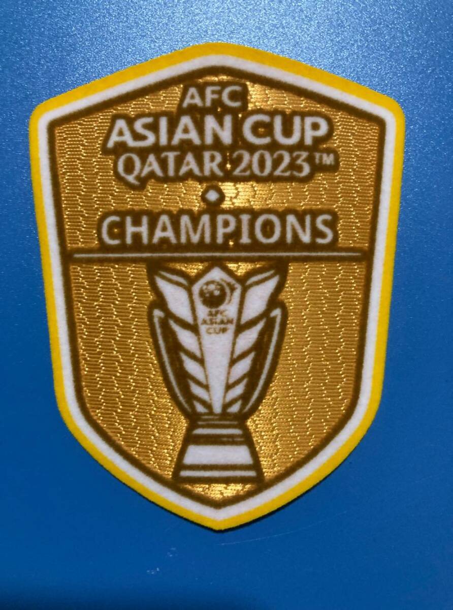 ~小物~ 2023 AFCアジアカップ 優勝 ワッペン 1枚 (金 / カタール用)拍卖