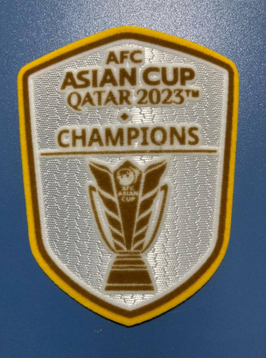 ~小物~ 2023 AFCアジアカップ 優勝 ワッペン 1枚 (銀 / カタール用)拍卖
