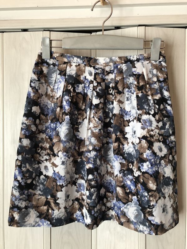 ◆PROPORTION body dressing/花柄のタック入りミニスカート◆hns拍卖